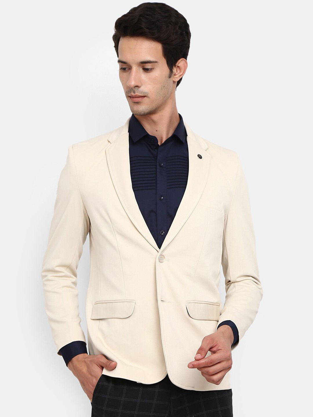 

V-Mart Men Cream-Coloured Solid Single-Breasted Formal Blazer
