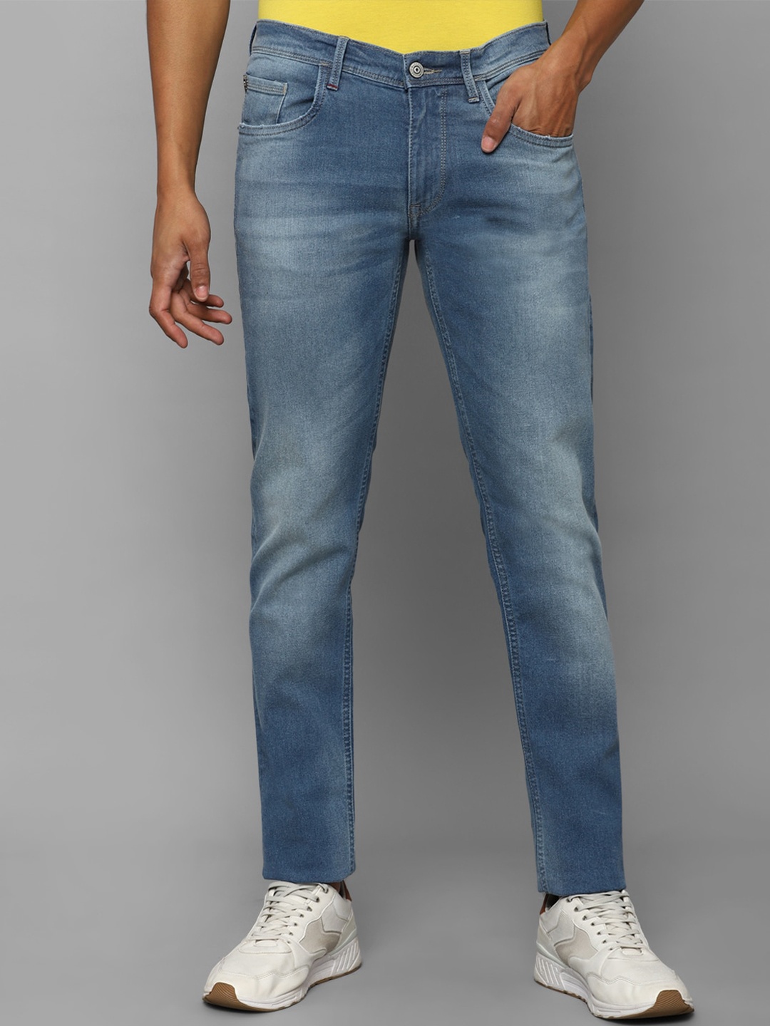 

Allen Solly Men Blue Skinny Fit Heavy Fade Cotton Jeans
