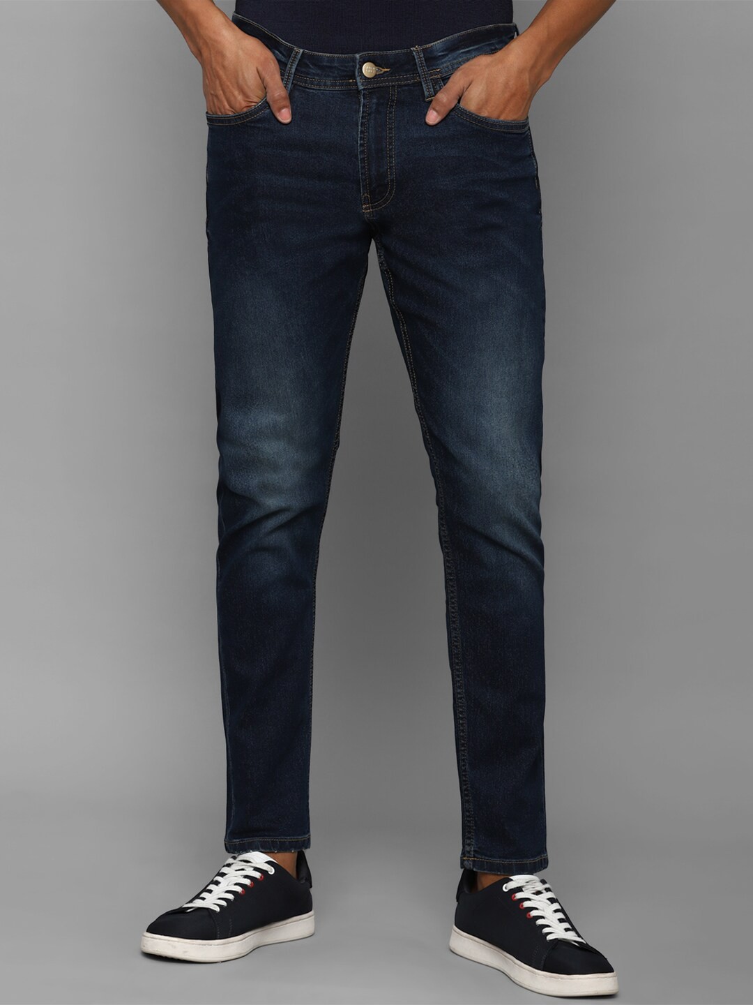 

Allen Solly Men Navy Blue Slim Fit Light Fade Cotton Jeans