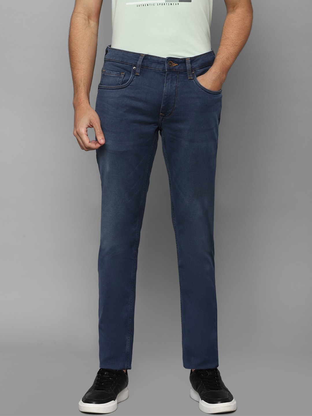 

Louis Philippe Jeans Men Navy Blue Slim Fit Jeans
