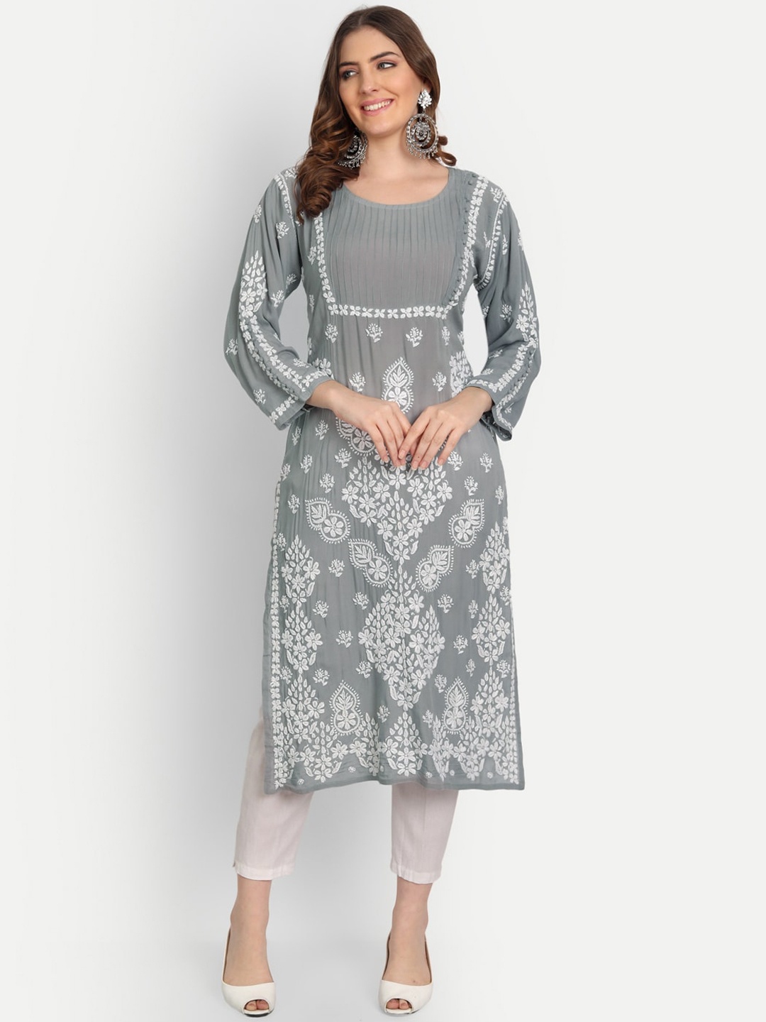 

Indiankala4u Women Grey Ethnic Motifs Embroidered Chikankari Kurta