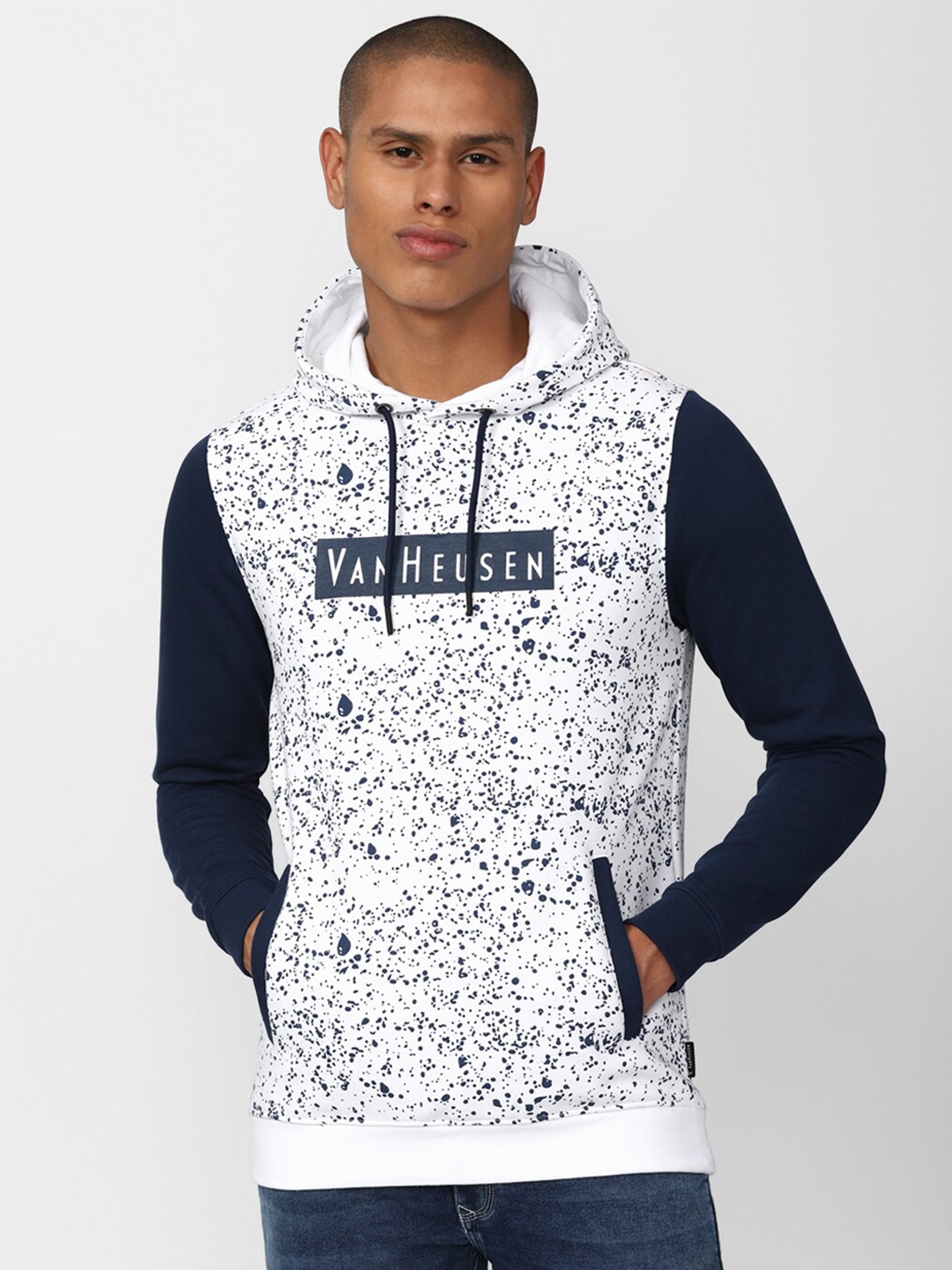 

V Dot Men White Printed Hooded Sweatshirt