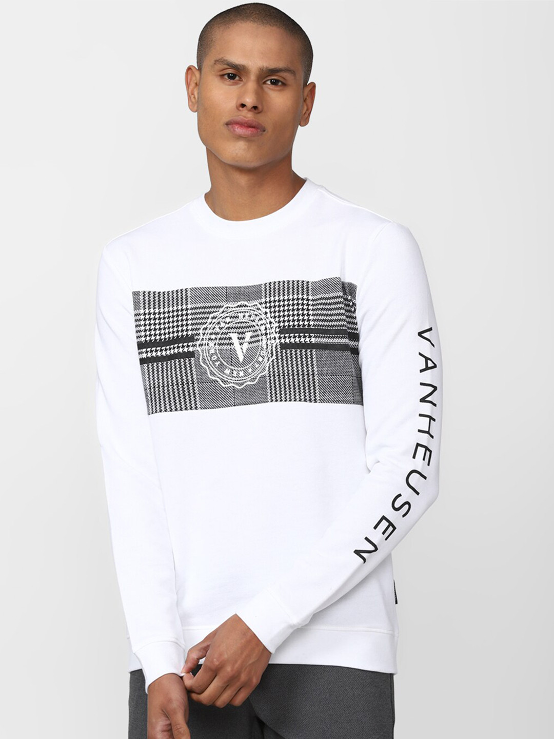 

Van Heusen Sport Men White Printed Sweatshirt