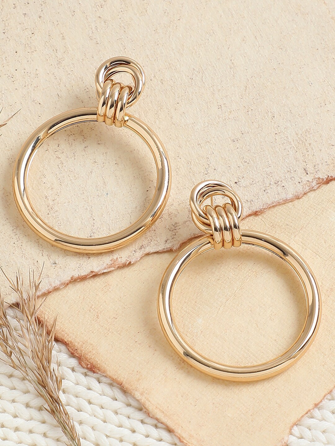 

SOHI Gold Plated Gold-Toned Contemporary Drop Earrings