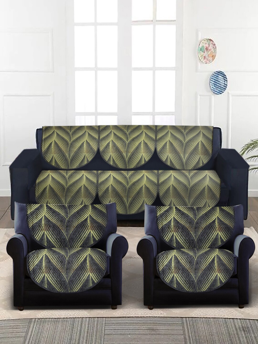 

Slushy Mushy Set Of 10 Grey & Green Printed 5-Seater Sofa Covers