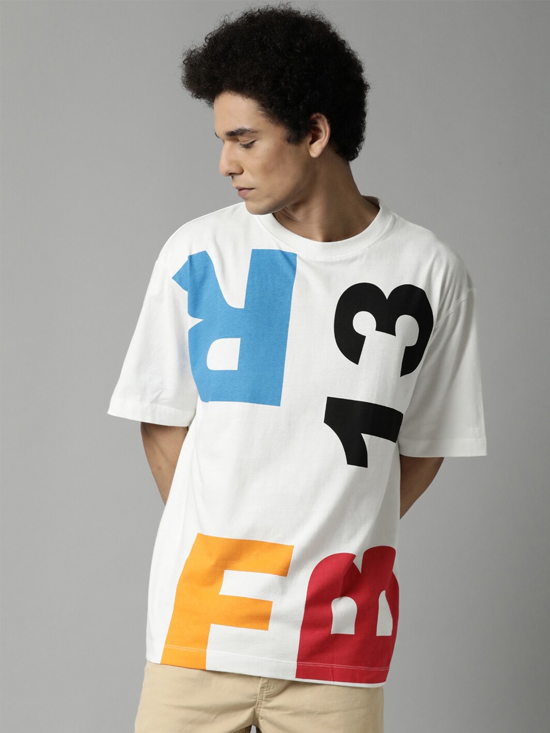 

Breakbounce Men Off White Typography Printed Pure Cotton T-shirt