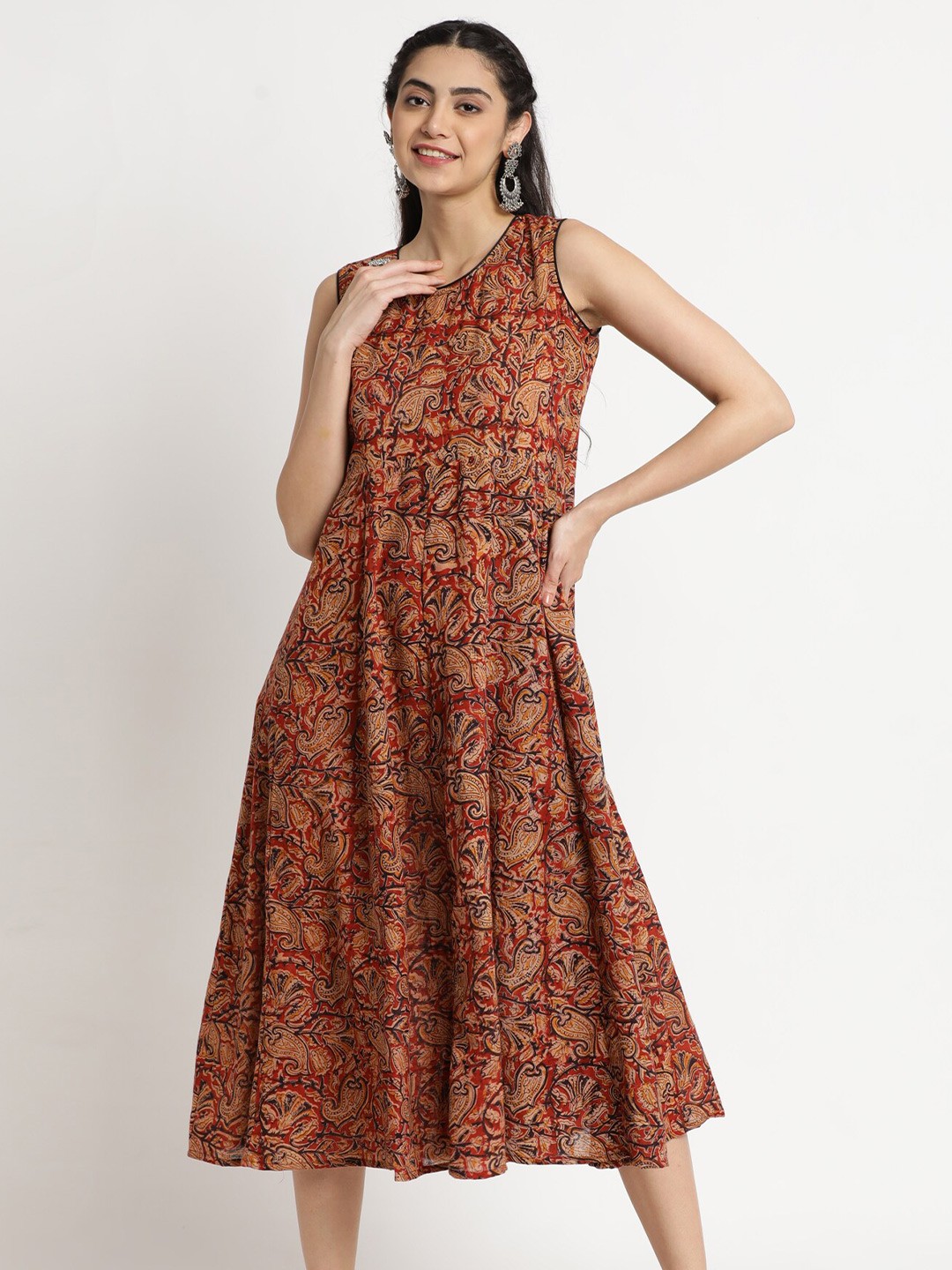 

FLAVIDO Maroon Ethnic Motifs Midi Dress