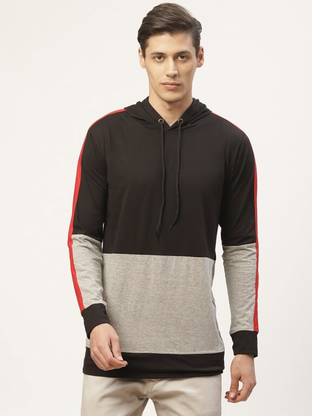 

PAUSE SPORT Men Black & Beige Colourblocked Hooded Cotton Sweatshirt