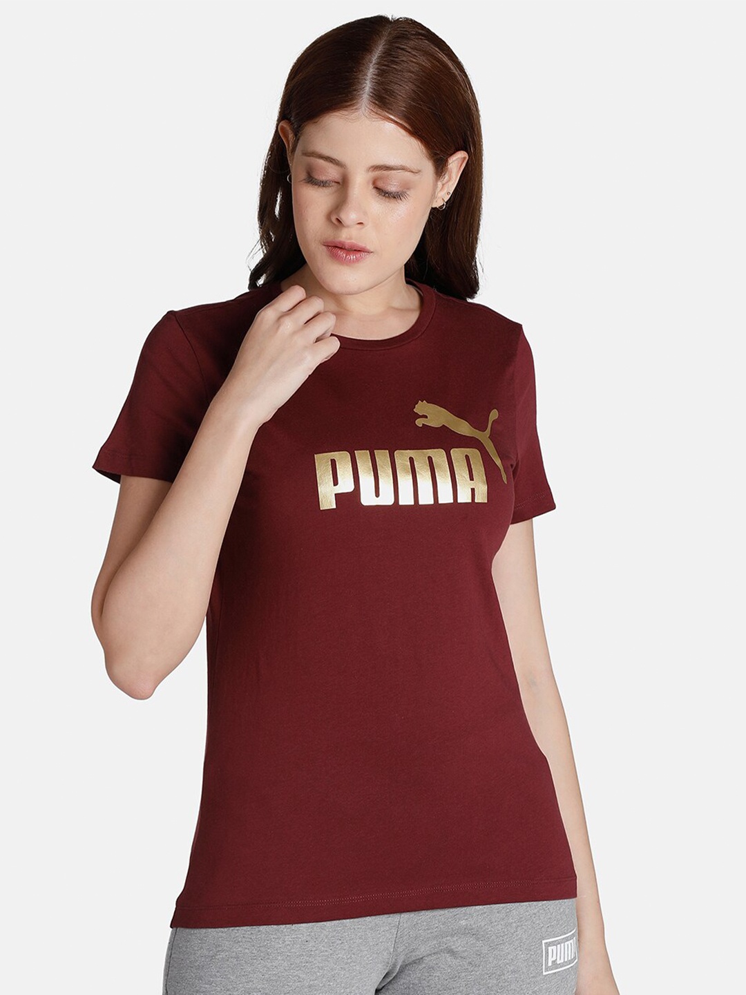 

Puma Women Maroon Essentials+ Metallic Logo Outdoor Cotton T-Shirt