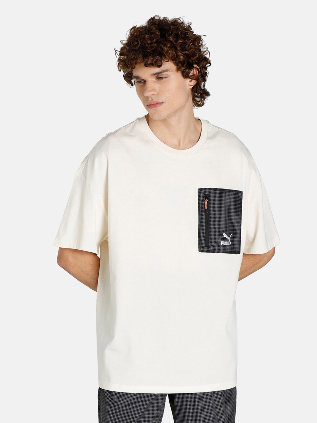 

Puma Men White HC Pocket Cotton Tshirts