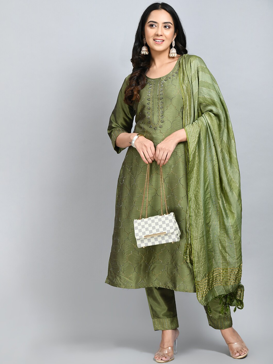 

DesiNoor.com Women Green Beads and Stones Embroidered Kurta with Trouser & Dupatta Set
