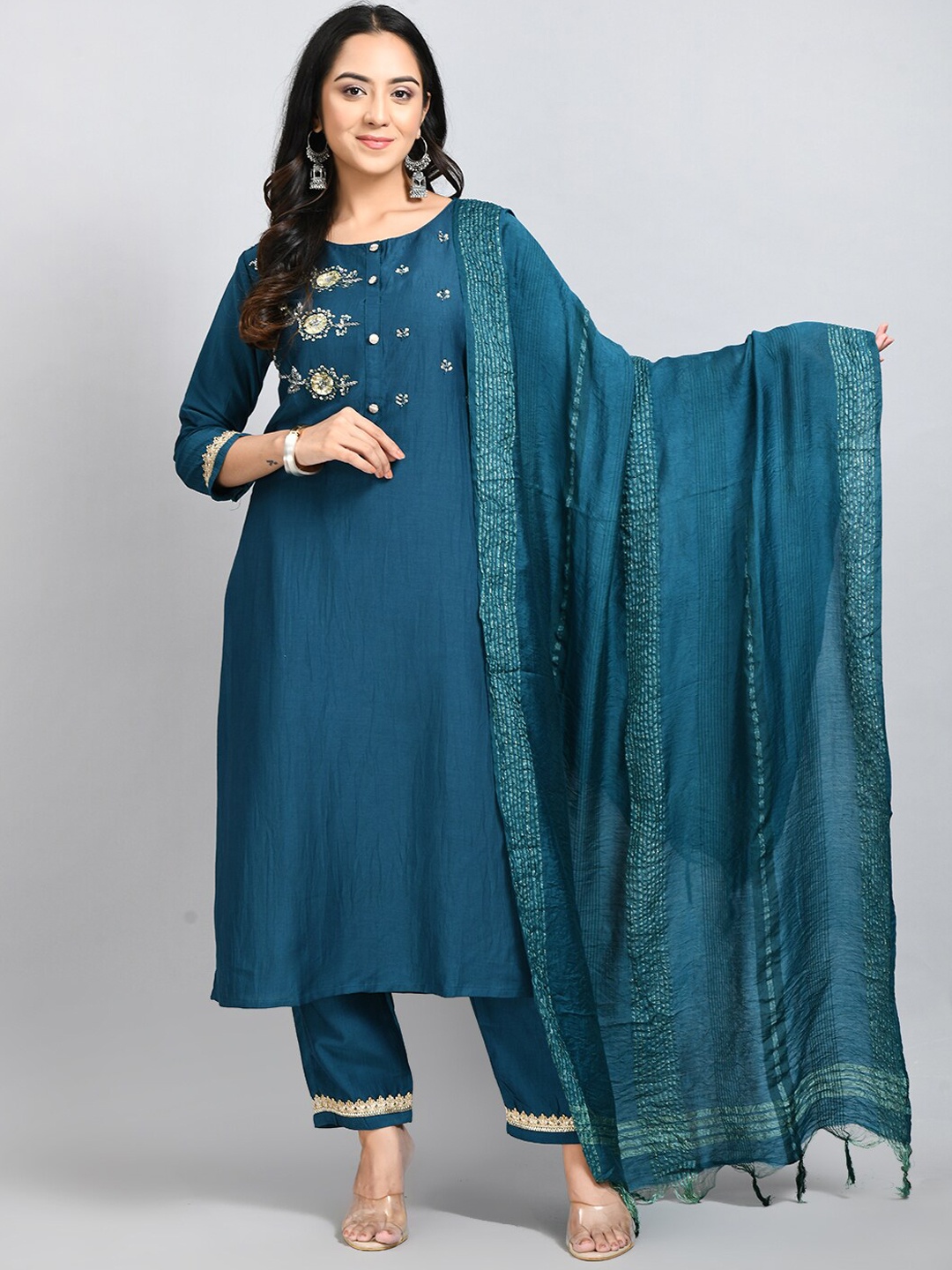 

DesiNoor.com Floral Embroidered Sequinned Kurta with Trousers & With Dupatta, Teal