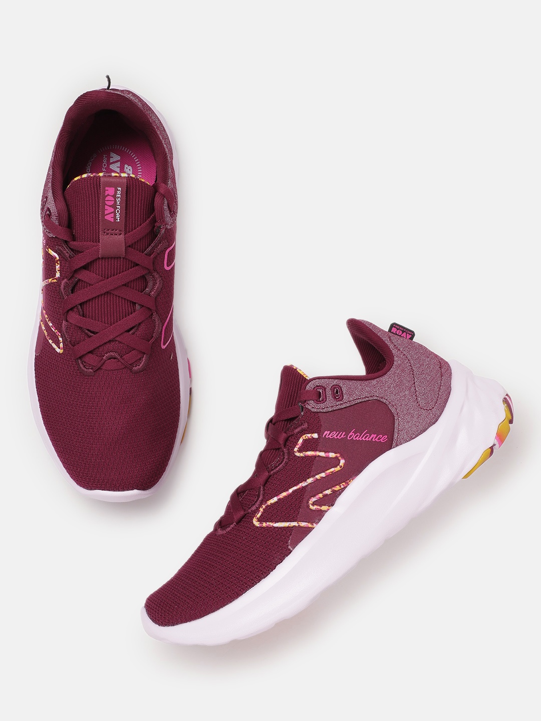 

New Balance Women Woven Design Roav Running Shoes, Burgundy