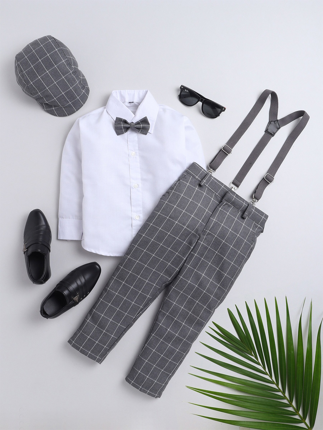 

Jeetethnics Boys Grey & White Shirt with Trousers & Suspenders