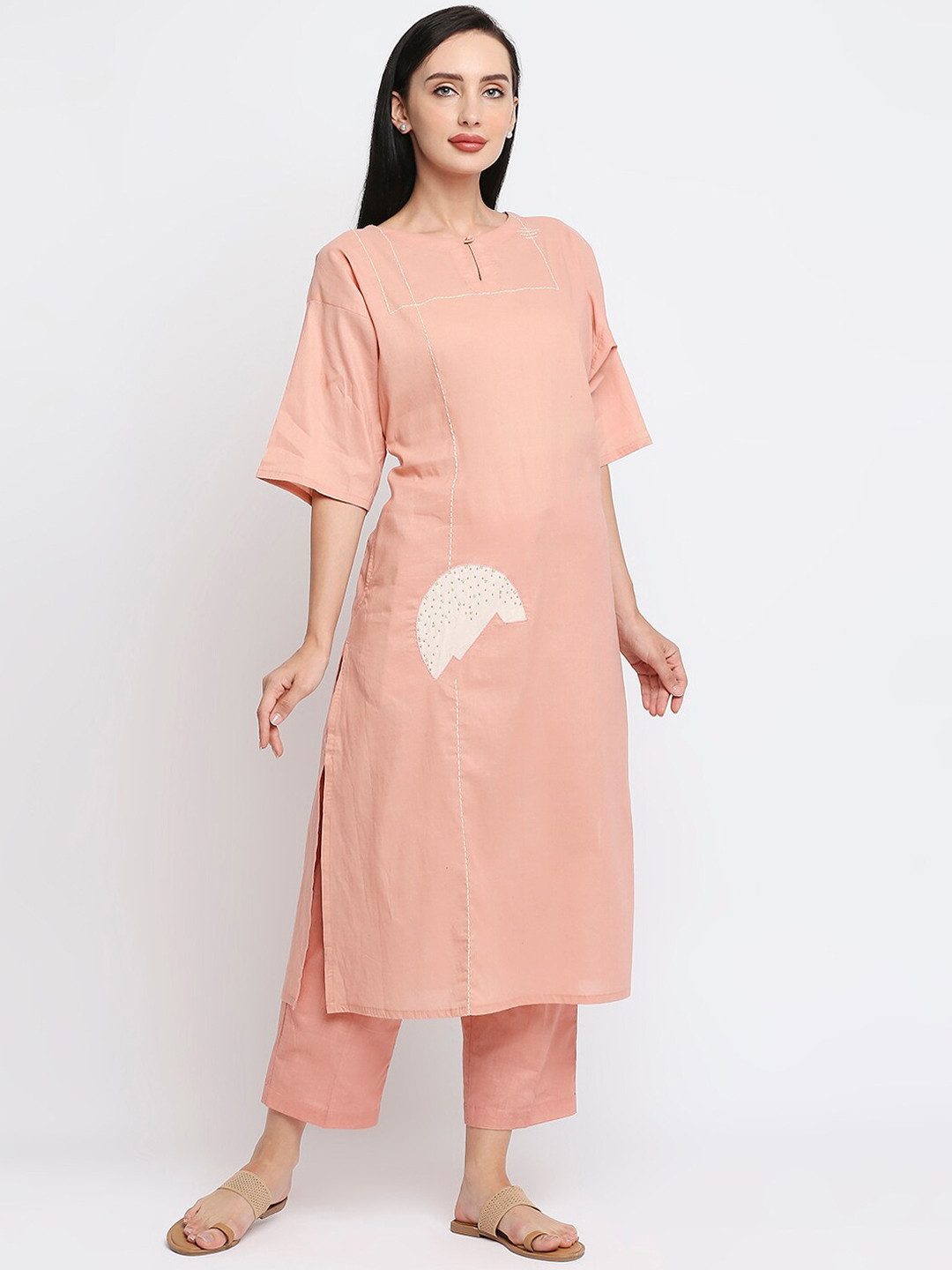 

Orbbaan Women Beige Embroidered Thread Work Pure Cotton Kurta with Trouser
