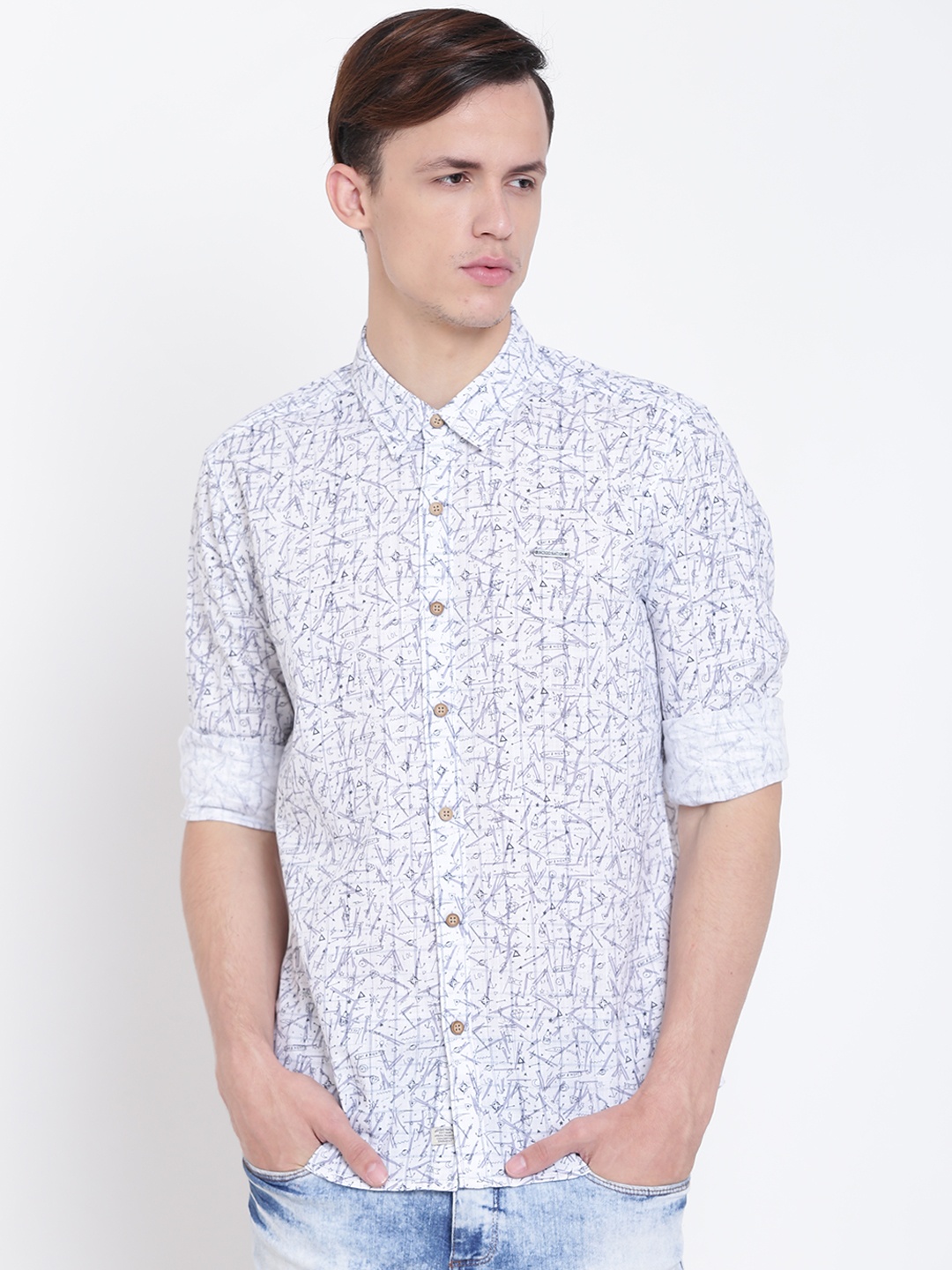 

Indigo Nation Street Men White Slim Fit Printed Casual Shirt