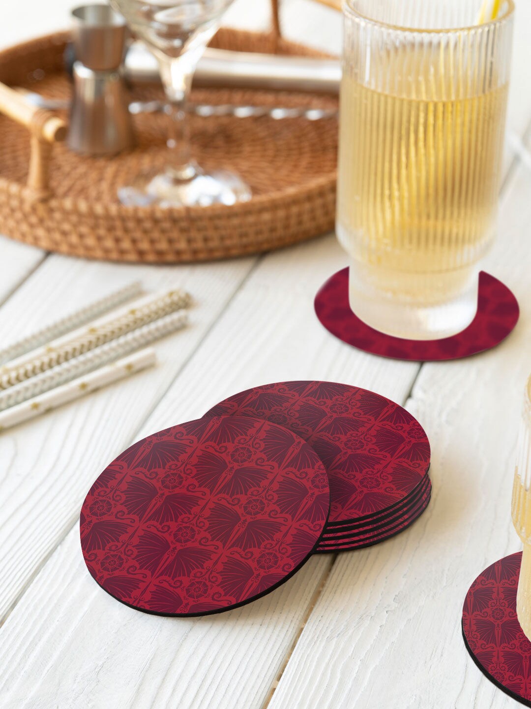 

macmerise Set Of 6 Red Wing Pattern Designed Circular Wooden Coasters