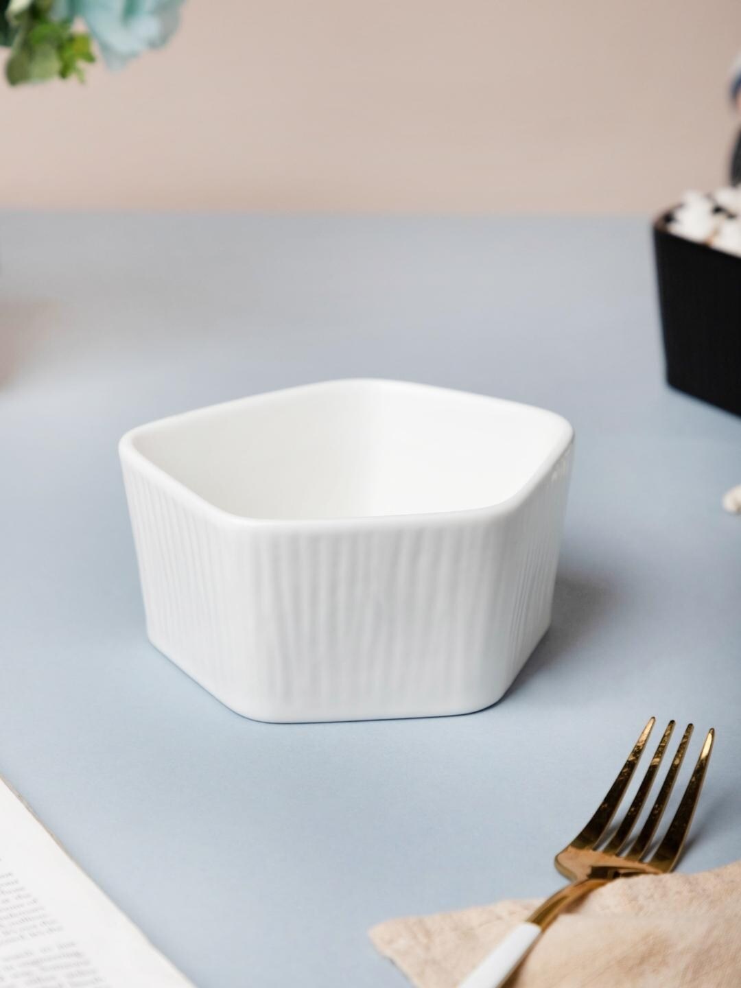 

Nestasia White Matte Pentagon Microwave safe Ceramic Salad Bowl 350ml