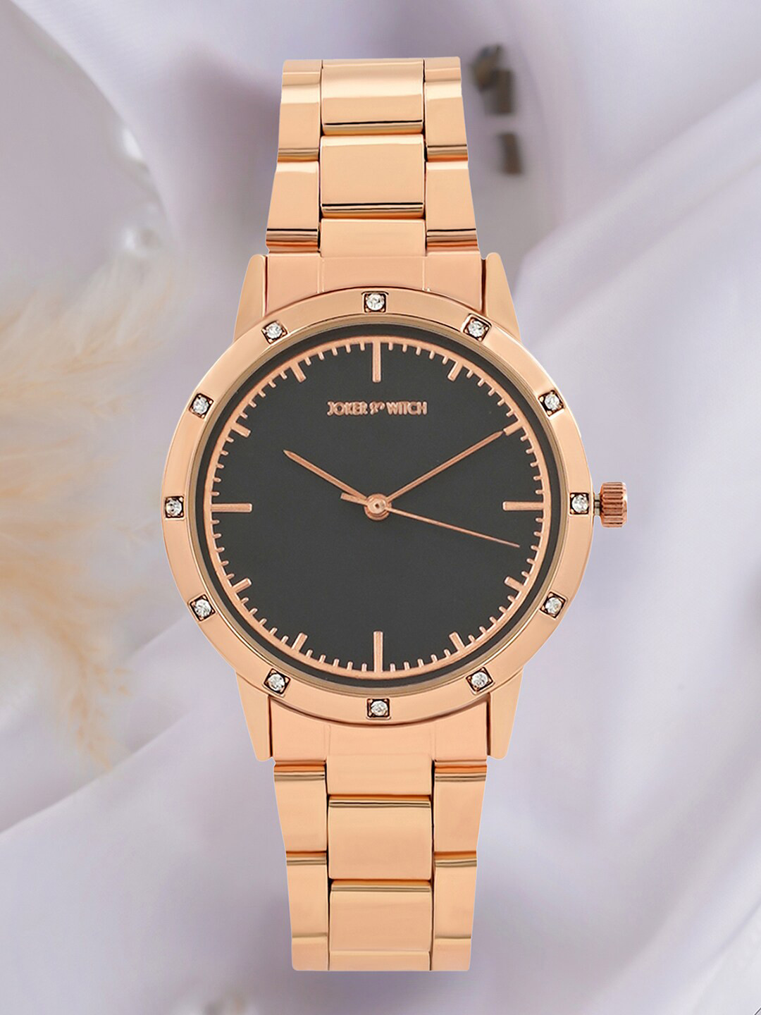 

JOKER & WITCH Women Grey Dial & Rose Gold Toned Stainless Steel Bracelet Style Straps Analogue Watch
