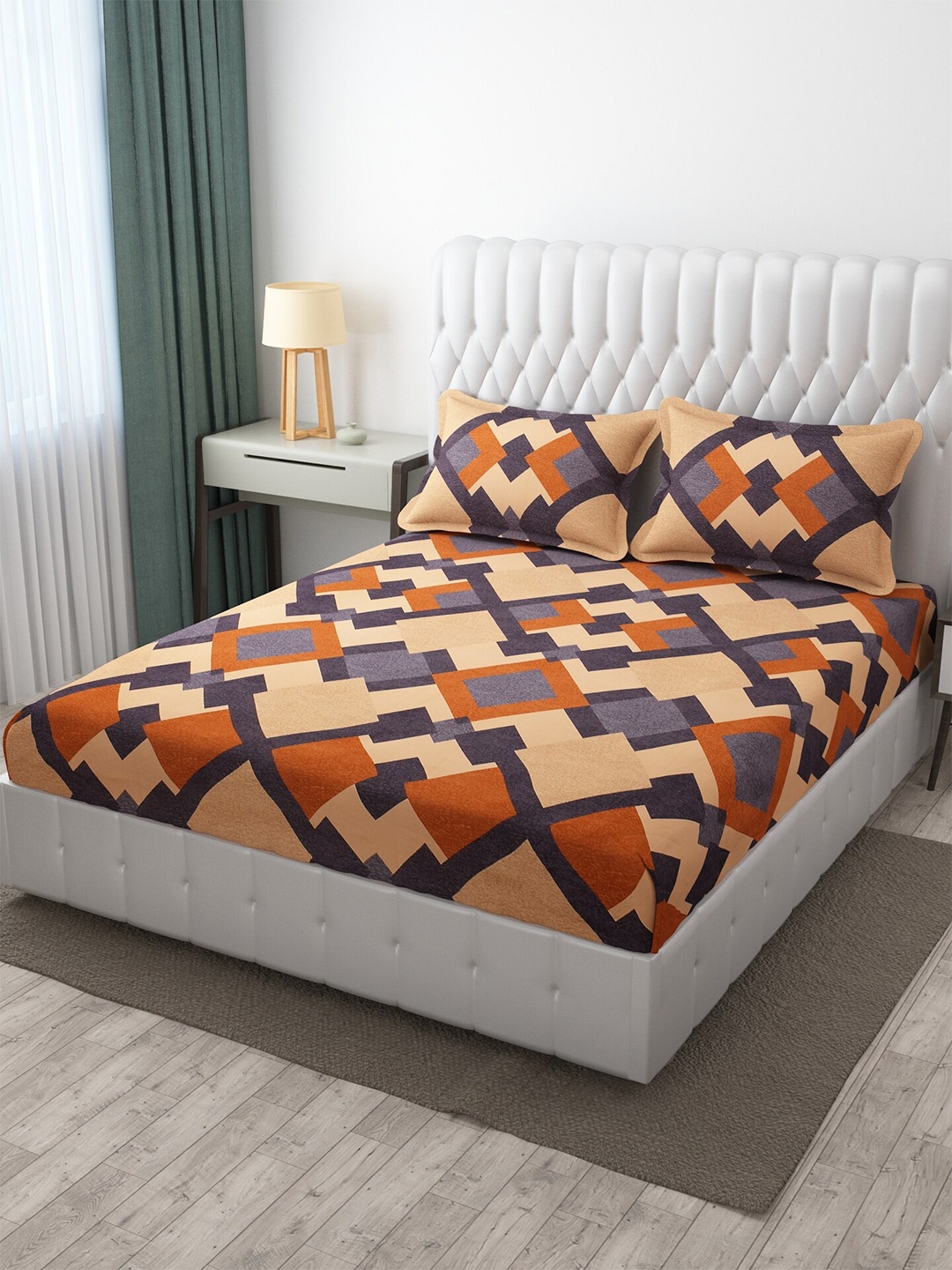 

Slushy Mushy Brown & Grey Geometric 300 TC King Bedsheet with 2 Pillow Covers