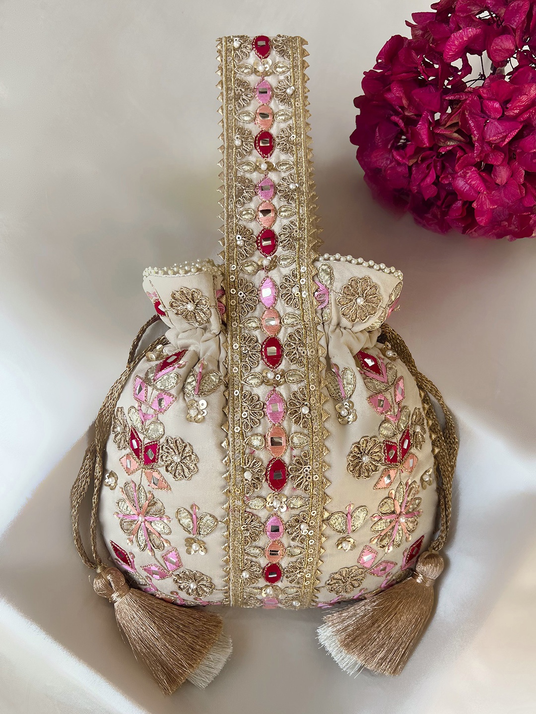 

MASQ Beige & Pink Embroidered Potli Clutch