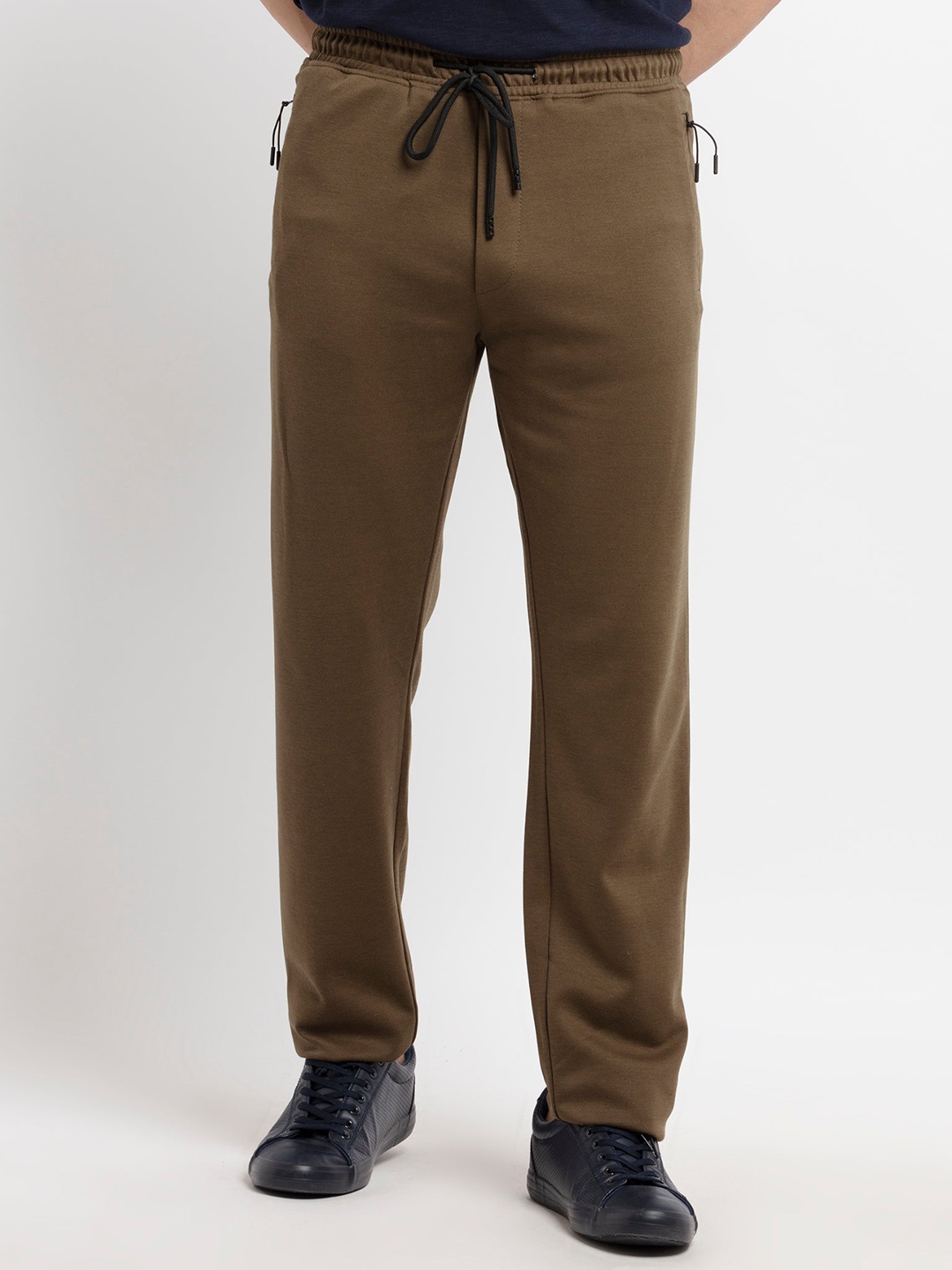 

Status Quo Men Olive-Green Solid Cotton Track Pant
