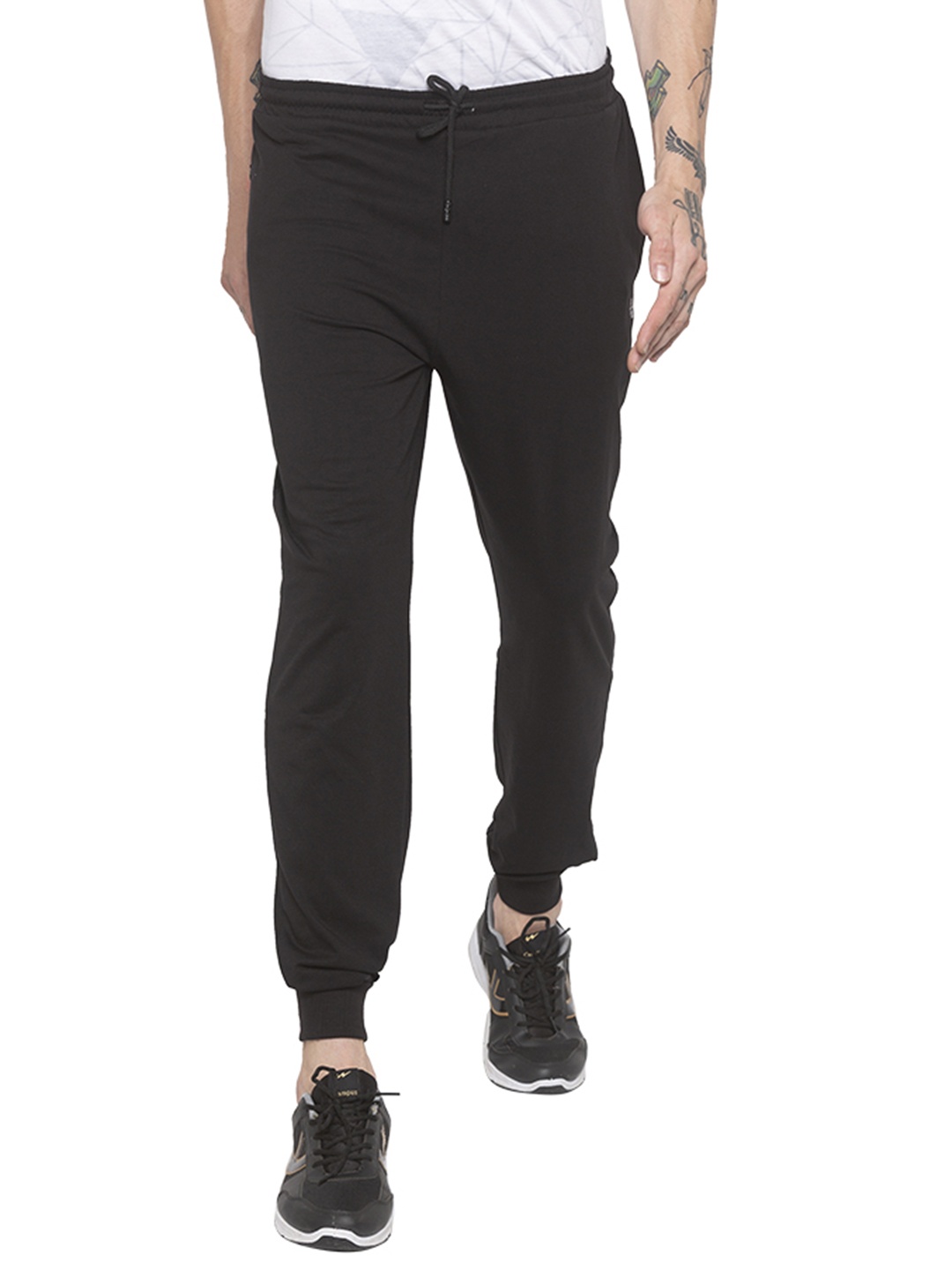 

Status Quo Men Black Solid Regular Fit Cotton Joggers