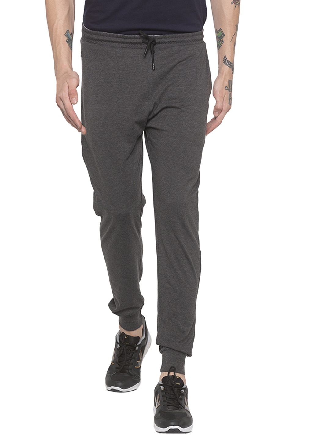 

Status Quo Men Grey Solid Cotton Joggers