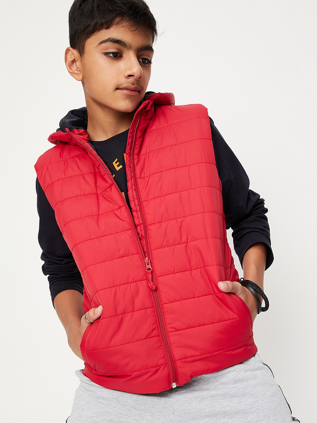 

max Boys Red Windcheater Padded Jacket