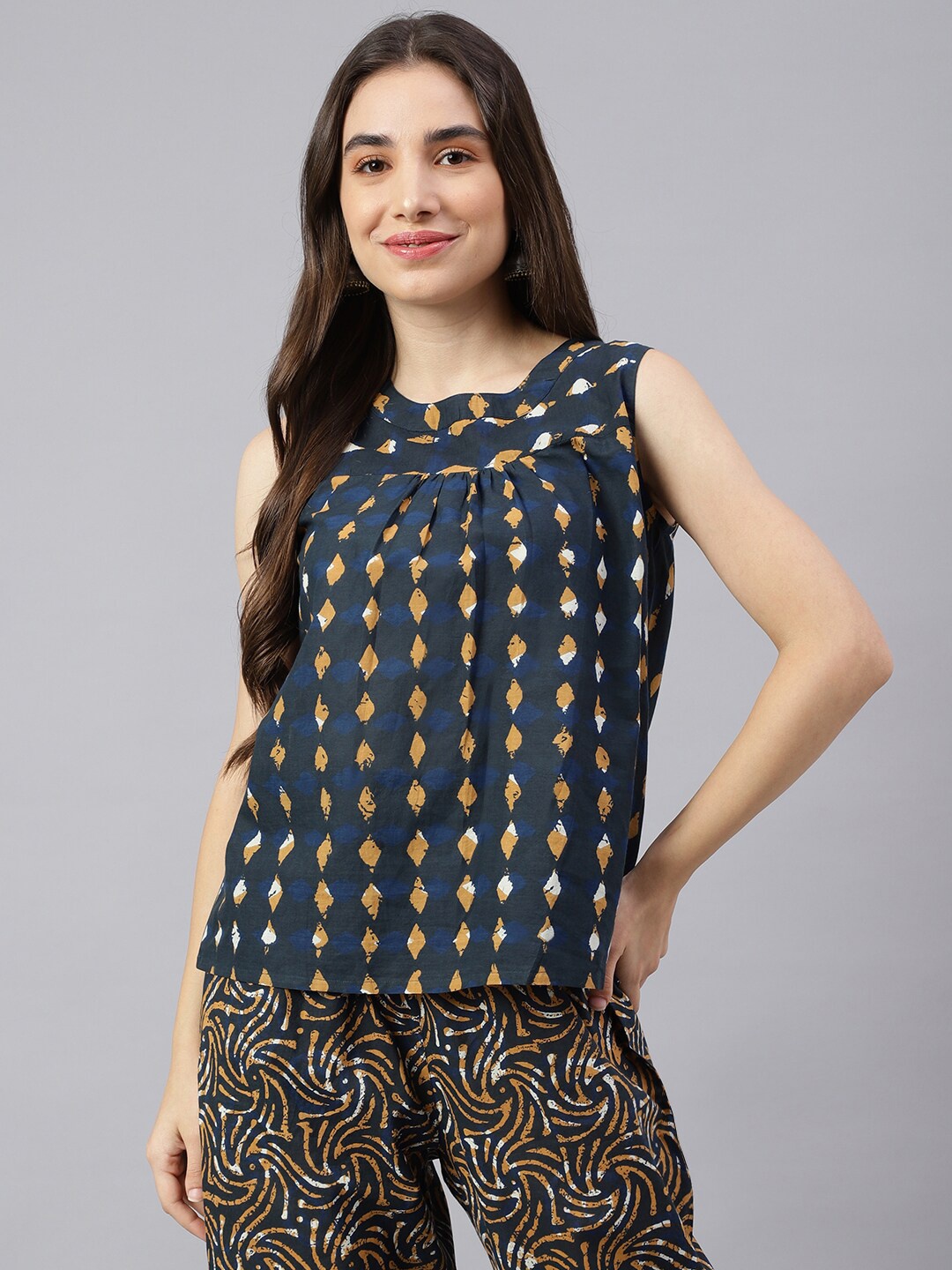 

DECKEDUP Women Navy Blue & Brown Printed Sleeveless Top with Trousers