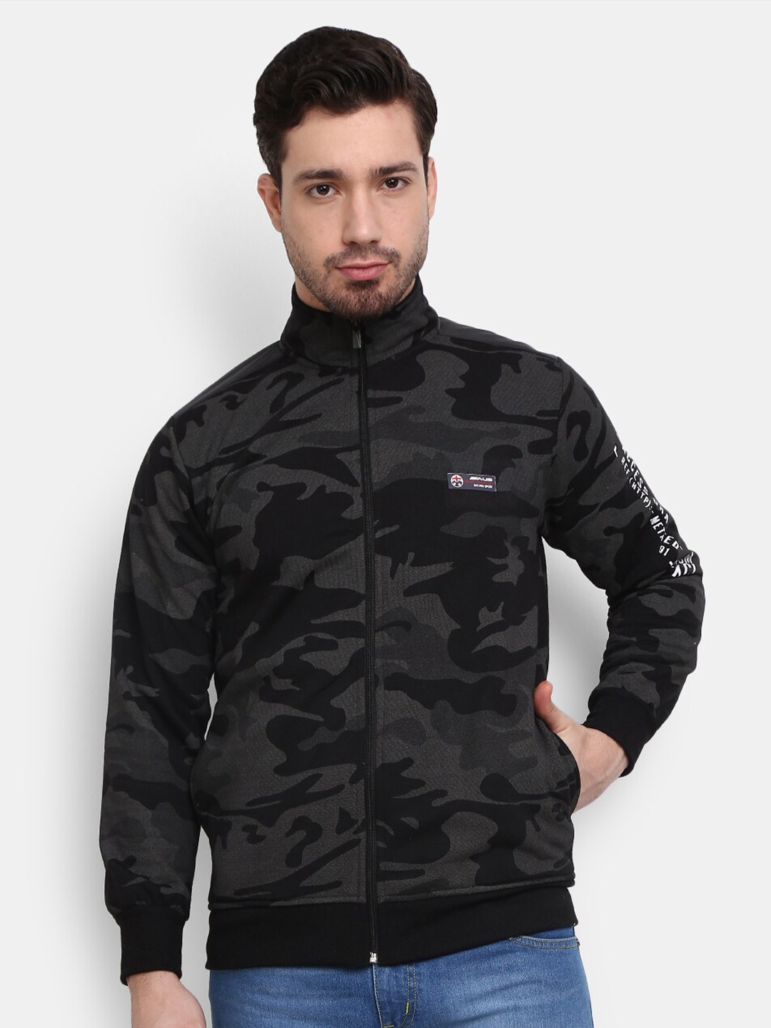 

V-Mart Men Black Camouflage Printed Sweatshirt