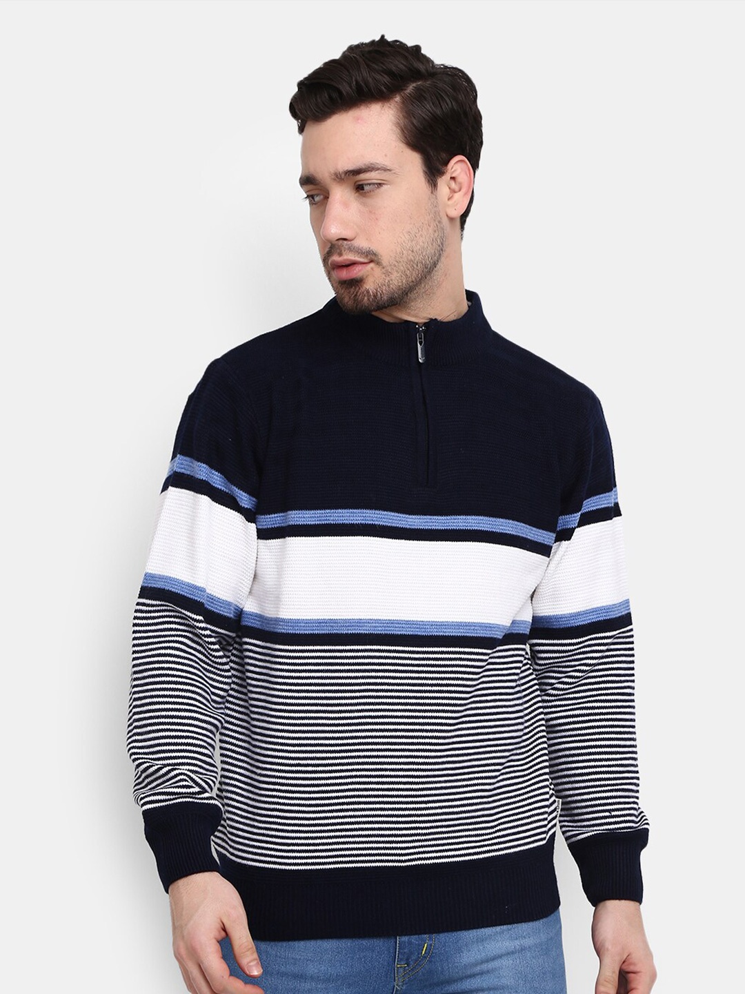 

V-Mart Men Navy Blue Colourblocked High Neck Sweatshirt