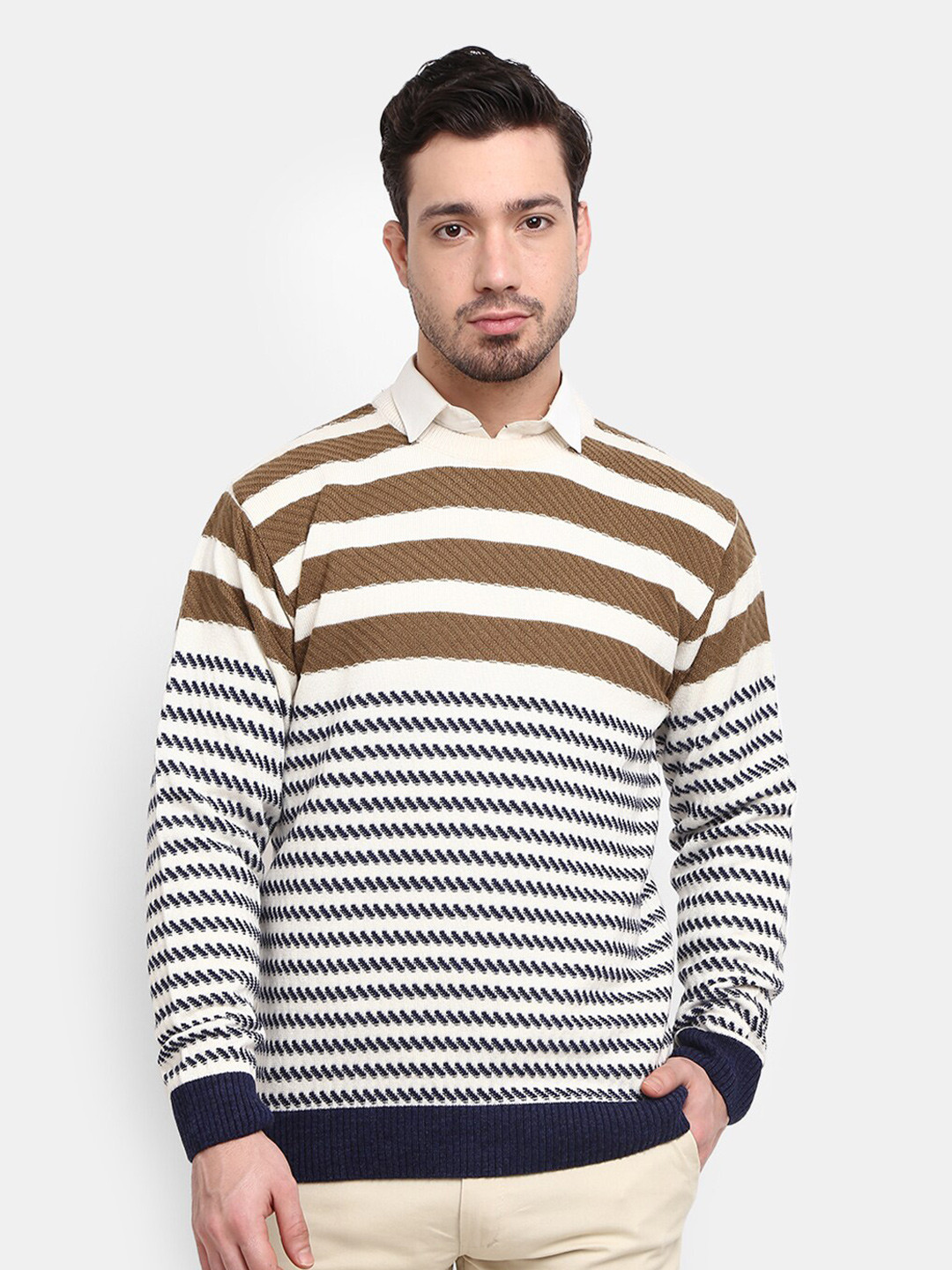 

V-Mart Men Navy Blue & Cream Striped Fleece Sweatshirt