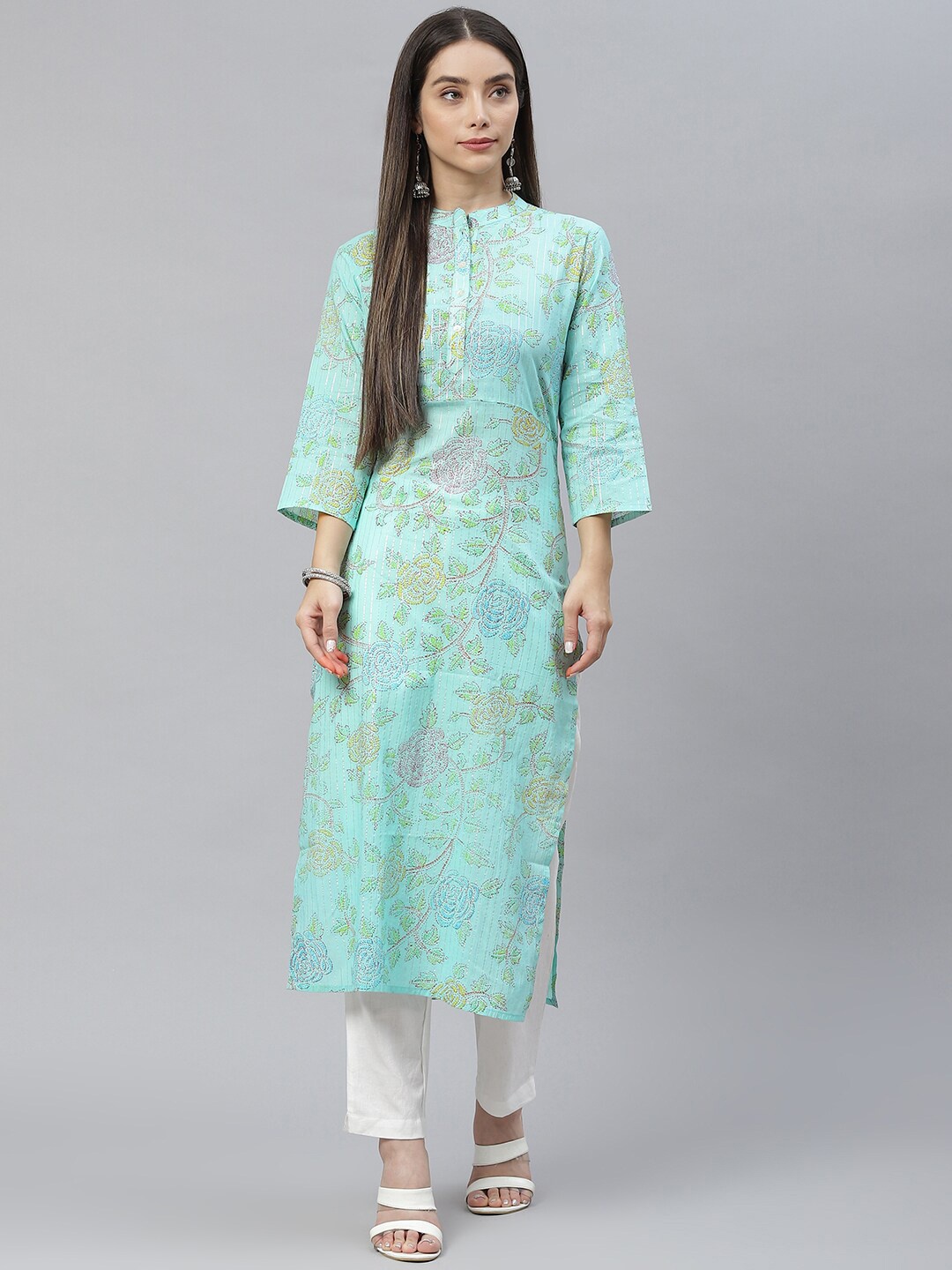 

Indibelle Women Sea Green Floral Printed Flared Sleeves Cotton Kurta