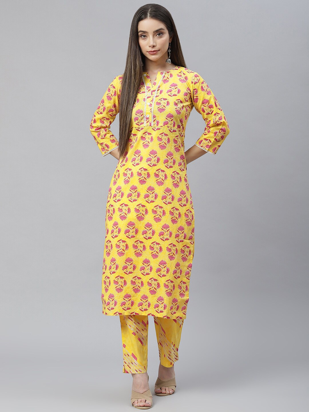 

Indibelle Floral Printed Cotton Kurta, Yellow