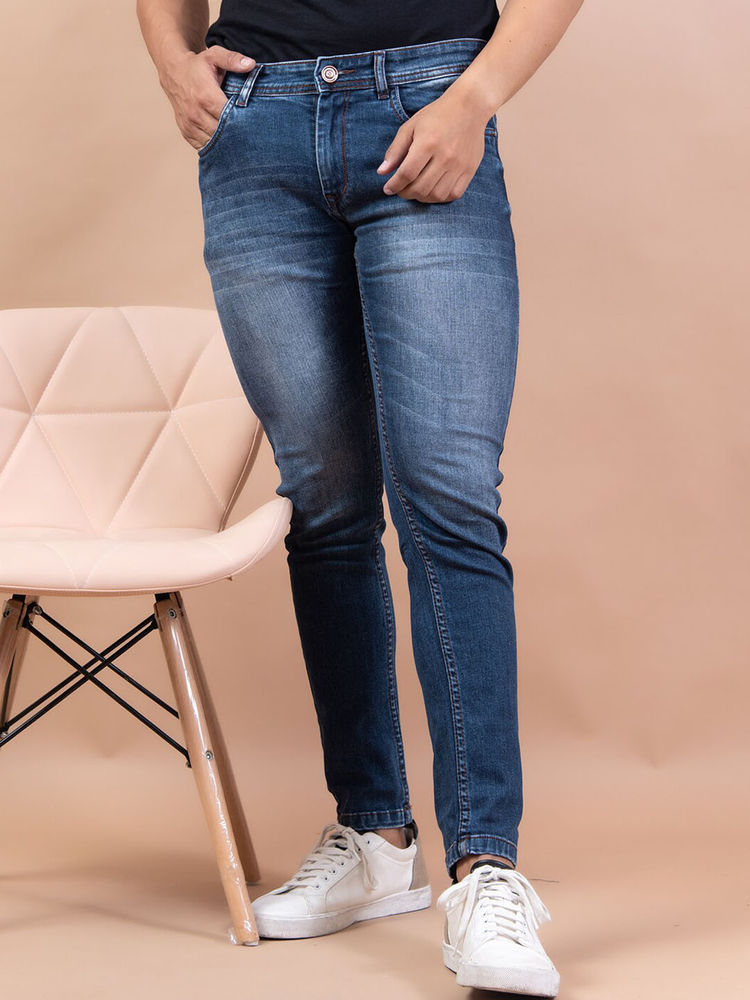 

Tistabene Men Blue Comfort Slim Fit Light Fade Cropped Stretchable Jeans