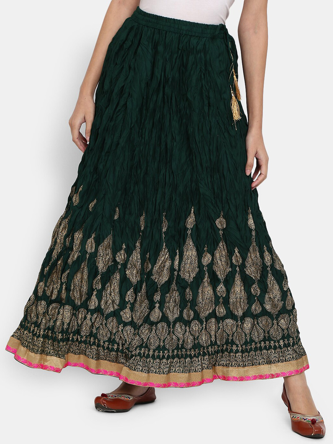 

V-Mart Women Green & Gold Ethnic Printed Flared Skirt