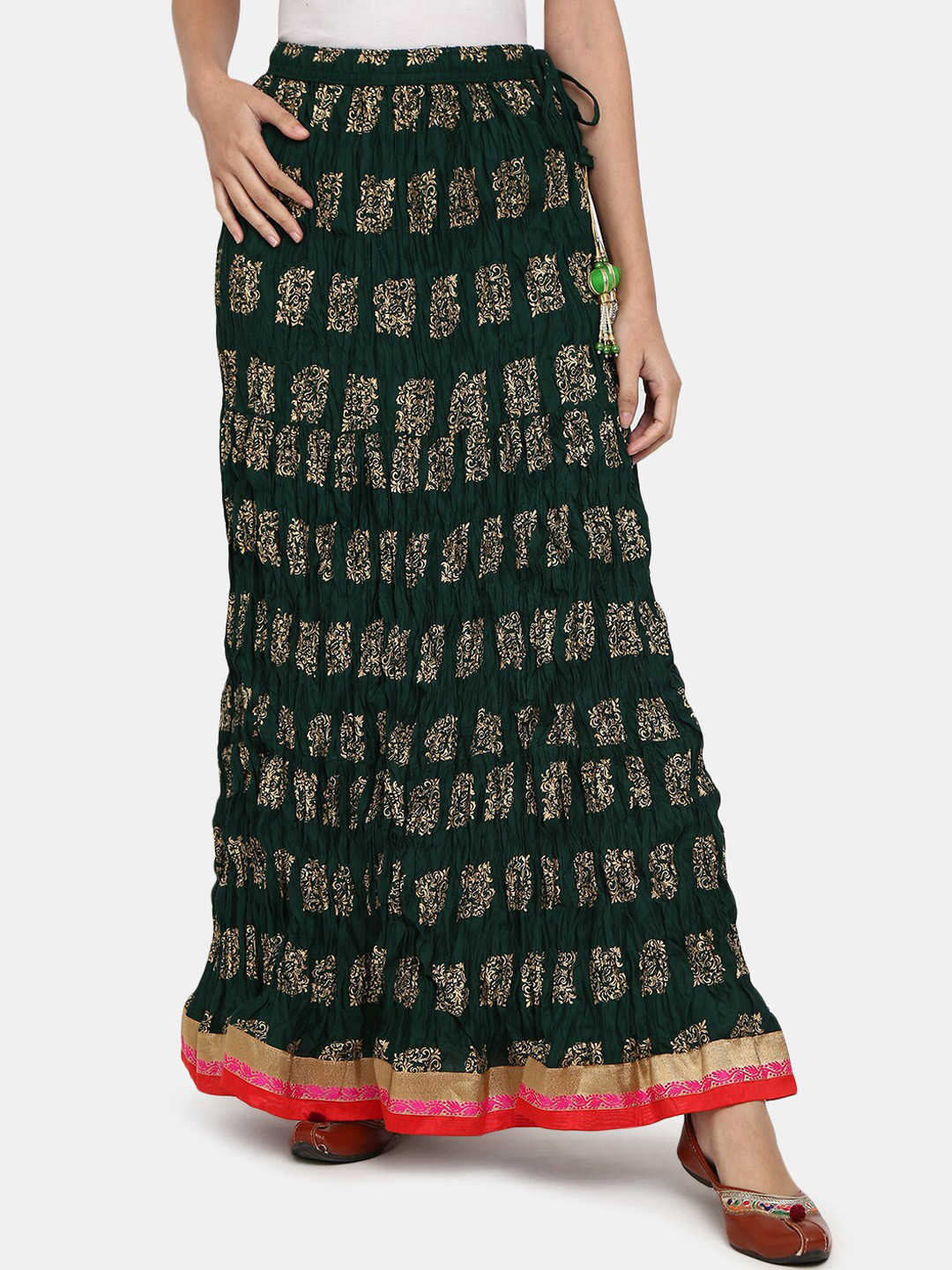 

V-Mart Women Green & Gold Toned Ethnic Printed Pure Cotton Flared Skirt