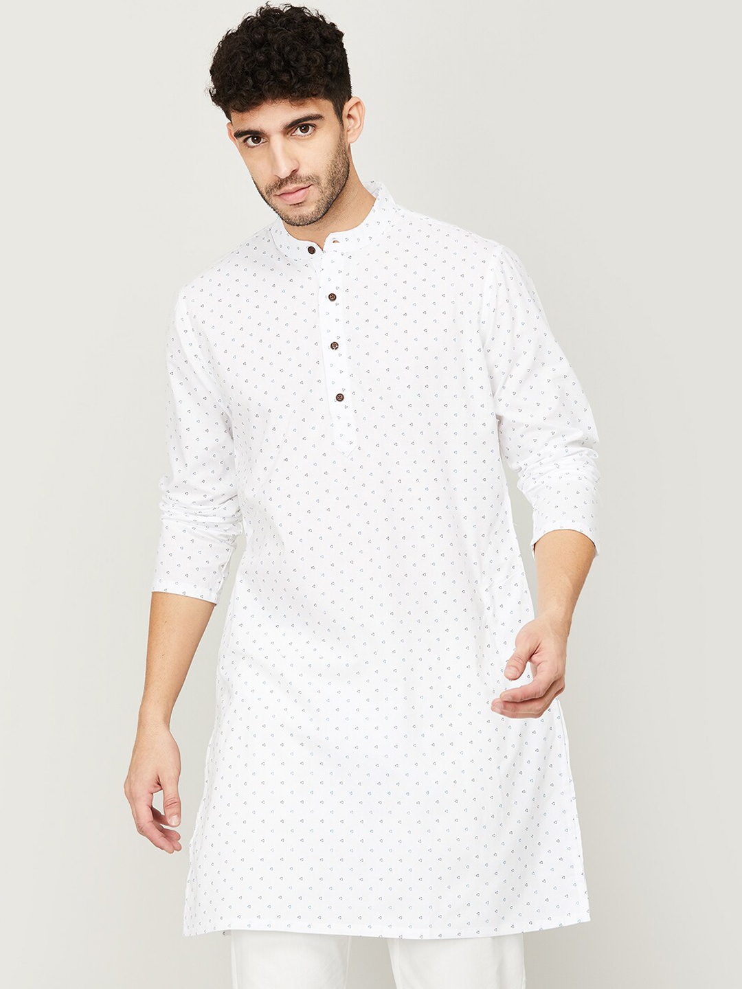 

Melange by Lifestyle Abstract Printed Mandarin Collar Straight Regular Kurta, White