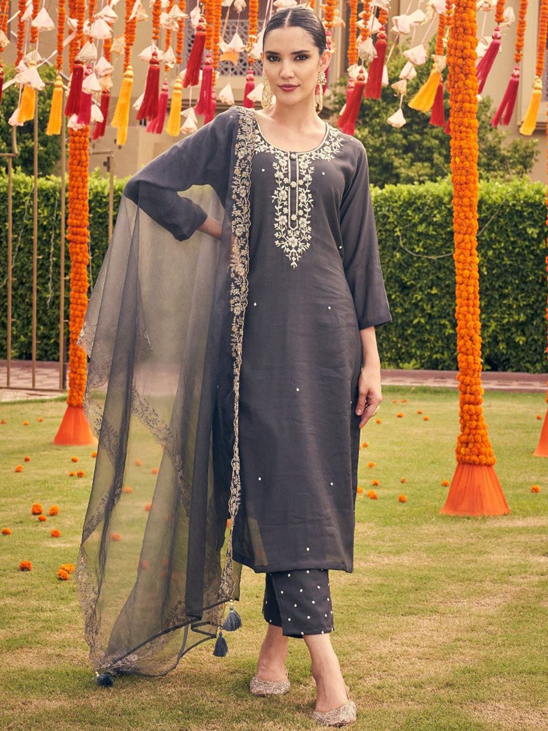 

AUTUMN LANE Women Grey Embroidered Beads and Stones Kurta with Salwar & With Dupatta