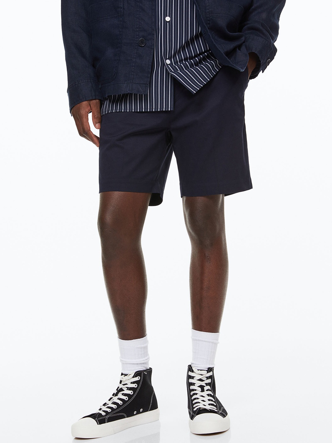 

H&M Men Blue Regular Fit Chino Shorts