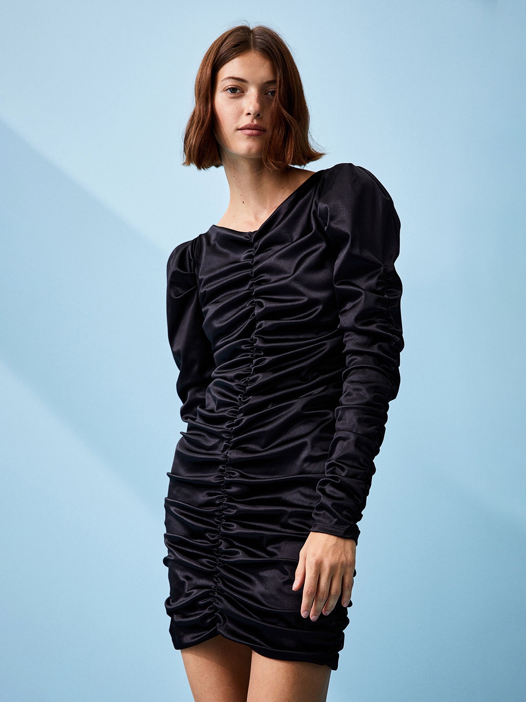 

H&M Women Black Gathered Bodycon Dress