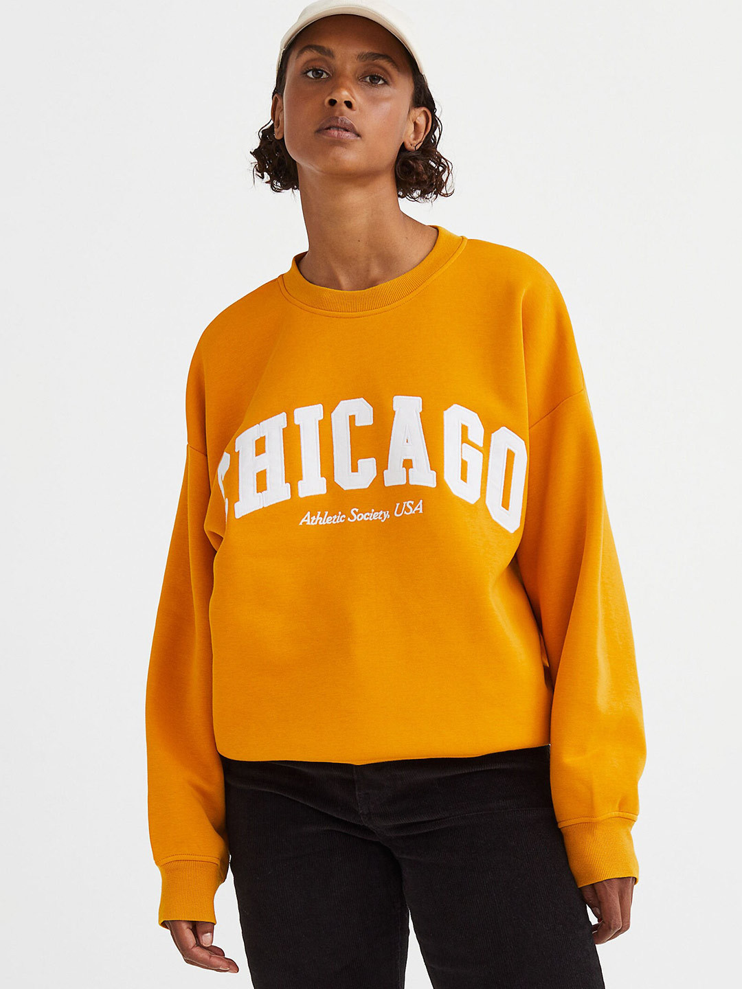 

H&M Woman Yellow Crew-Neck Sweatshirt