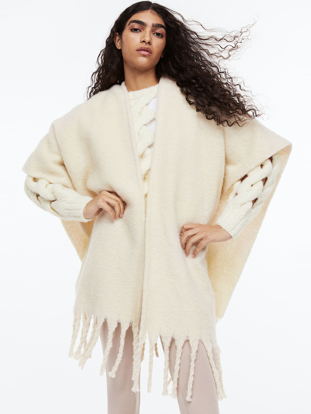 

H&M Women Beige Fringe-Trimmed Cape