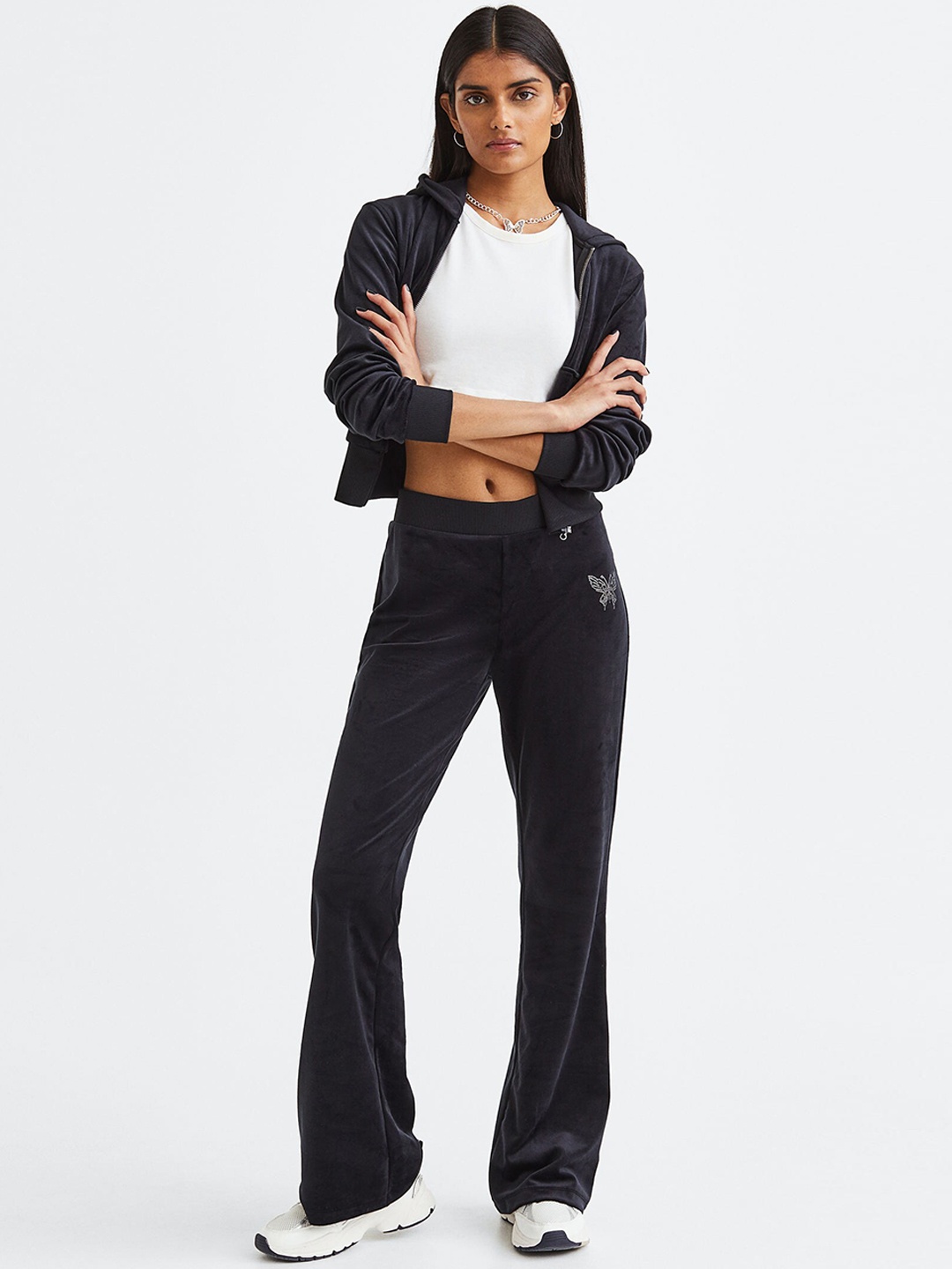 

H&M Women Black Flared Velour Trousers