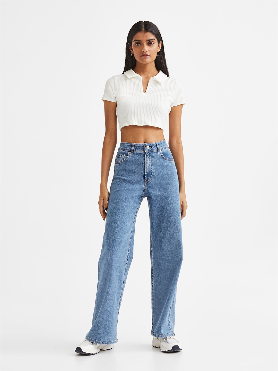 

H&M Women White Zip-Top Cropped Top