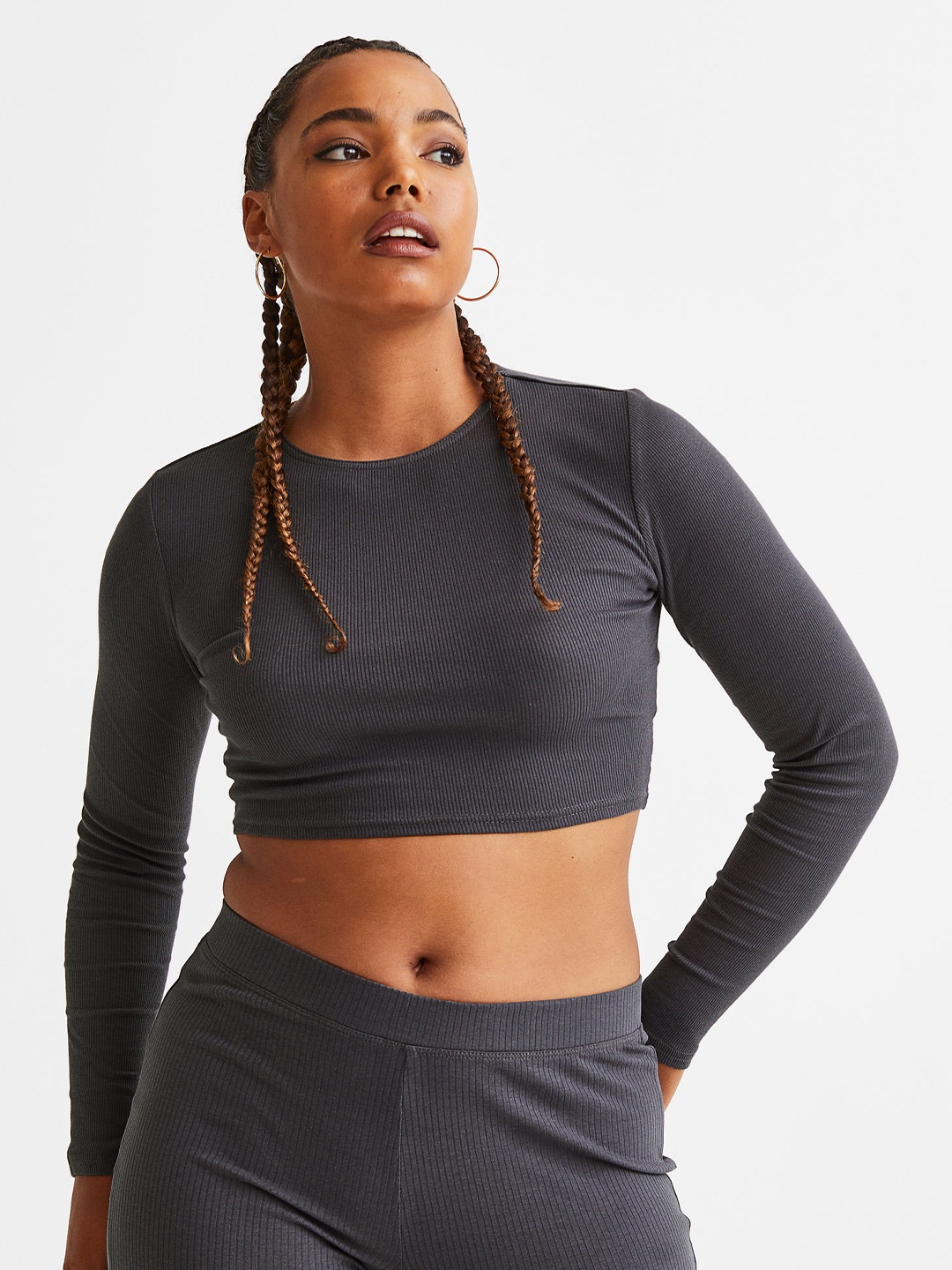 

H&M Women Grey Ribbed Cropped Top