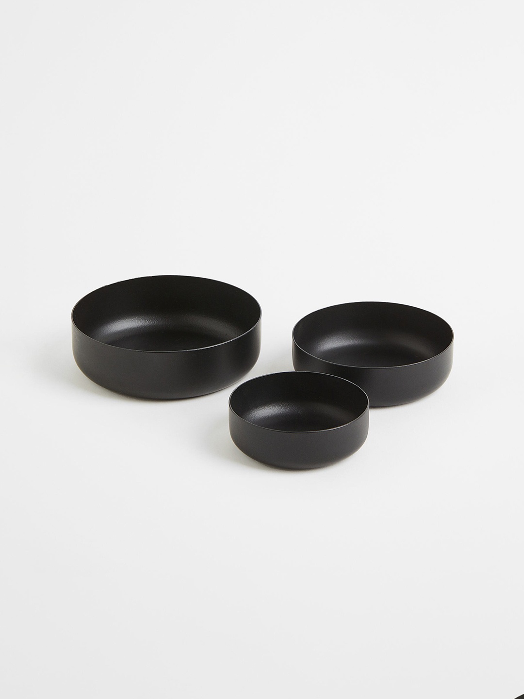 

H&M 3-Pack Metal Bowls, Black