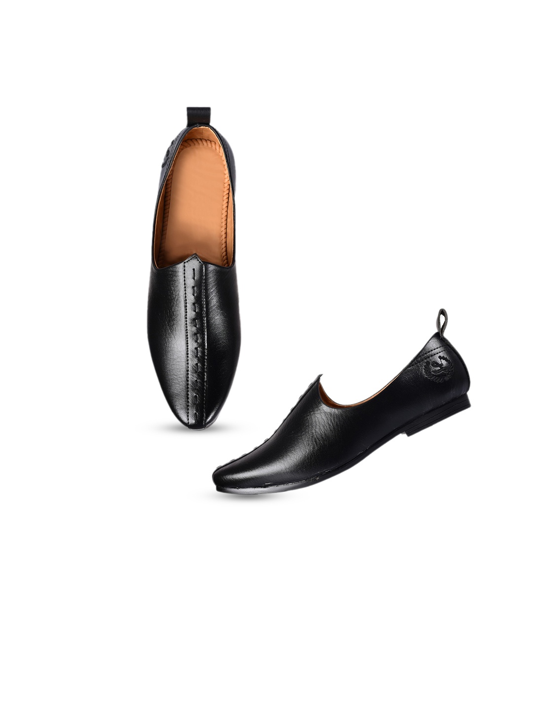 

Aristitch Men Black Textured Mojaris