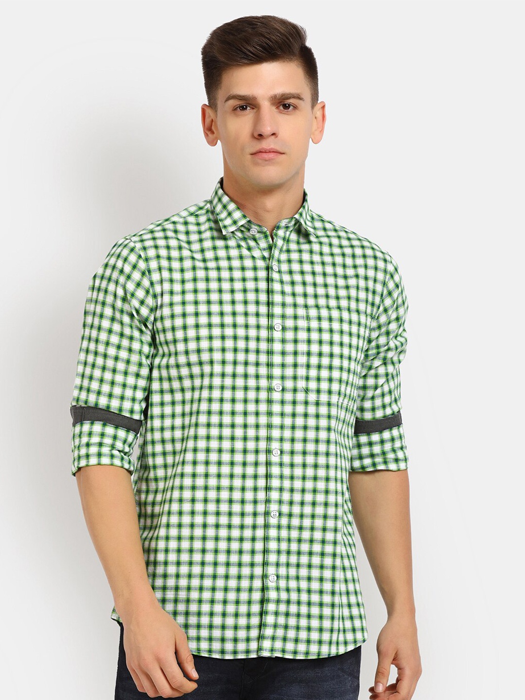 

V-Mart Men Green Classic Gingham Checked Cotton Casual Shirt